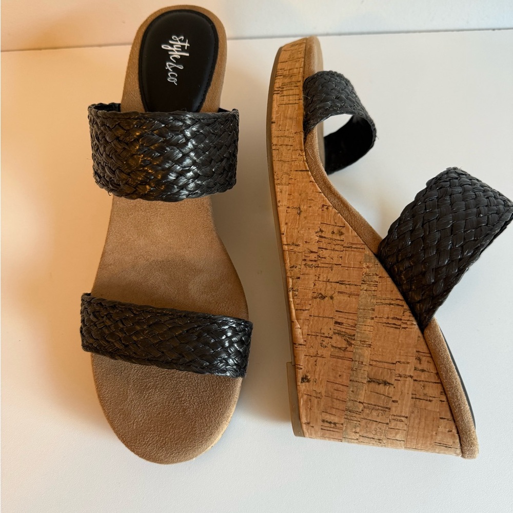 Women's Daliaa BLACK Faux Leather Wedge Sandals SZ 11m NEW